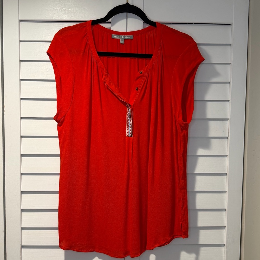 Daniel Rainn Orange-Red Embroidered Trim Cap Sleeve‎ Blouse Size L